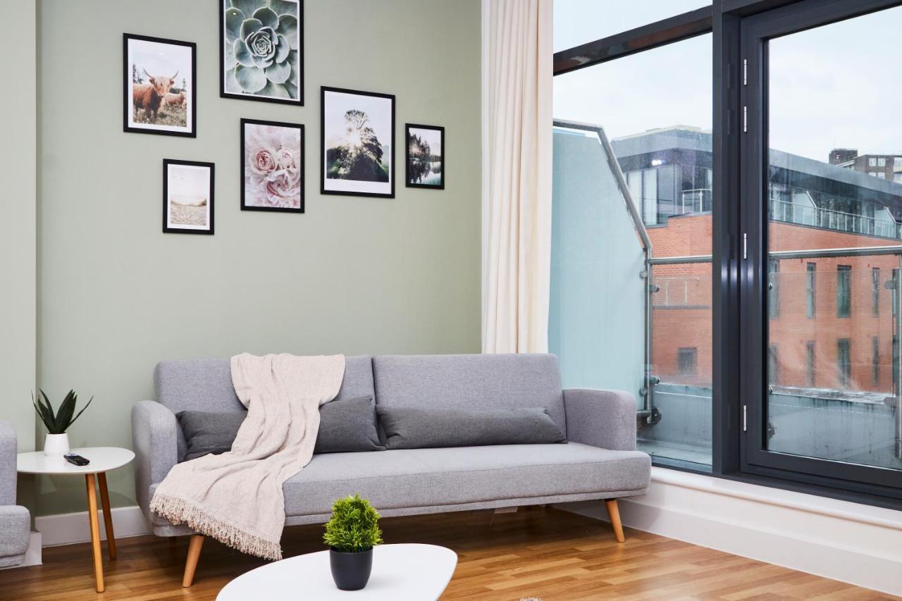 Large Duplex Penthouse - Parking Lägenhet Leeds  Exteriör bild